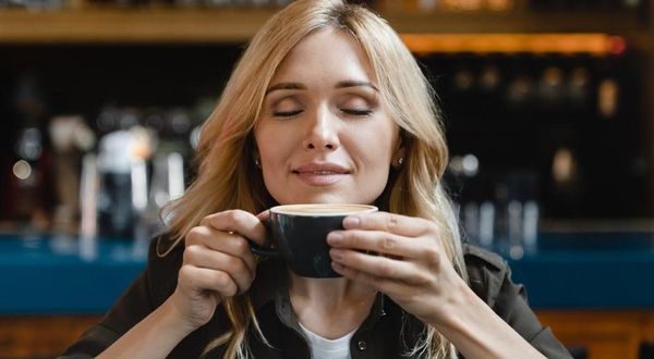 Kahveseverlere müjde! Uzmanlar açıkladı: Düzenli içilen kahve ömrü uzatıyor