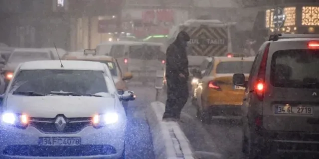 İstanbul'da turuncu alarm! Kar yağışı ne kadar sürecek? İşte Meteoroloji'nin son tahminleri