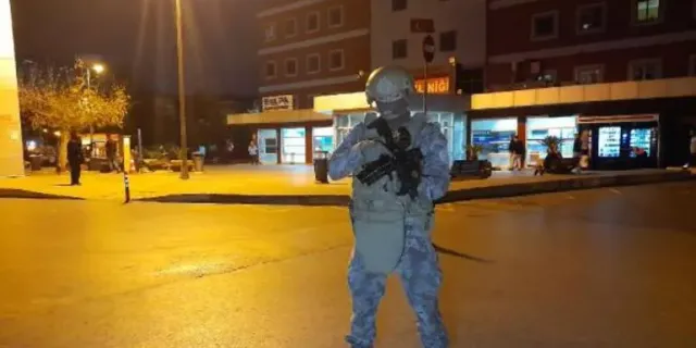 Bakırköy'de Hastane önünde Silahlı Saldırı; 1 Ölü, 2 Yaralı