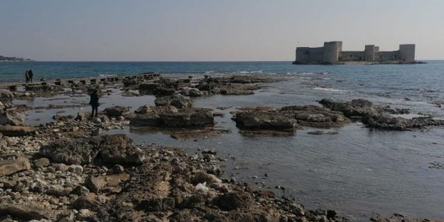 Doğu Akdeniz kıyılarında deniz çekilmesi görülüyor!