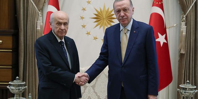 Cumhurbaşkanı Erdoğan ve Bahçeli Hatay'da Açıklamalarda bulunuyor.