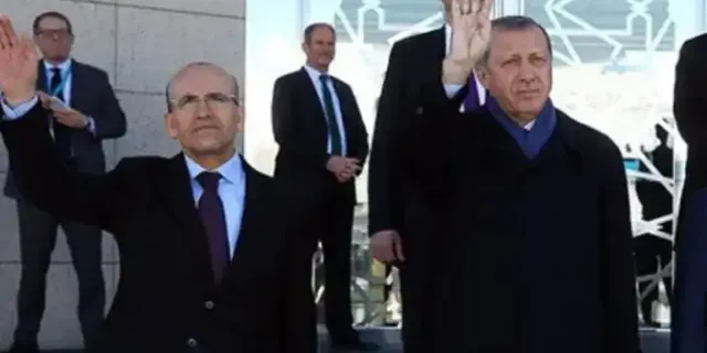 Ankara'da sıcak saatler... Mehmet Şimşek Cumhurbaşkanı Erdoğan ile Ankara'da bir araya geldi.