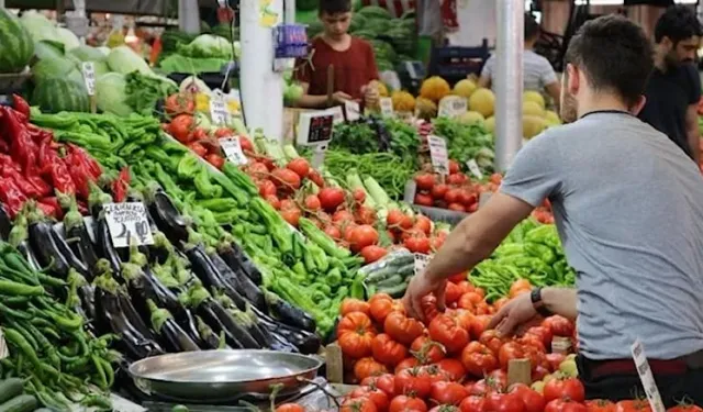 Tarlada 6 lira, markette 31 lira! Fırsatçılar kazanıyor, olan üretici ve tüketiciye oluyor!