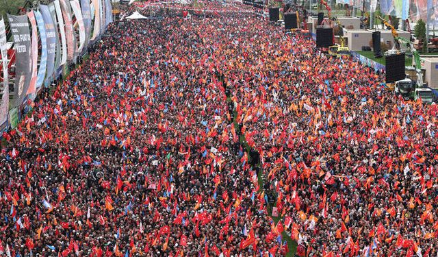 Cumhurbaşkanı Erdoğan Ankara Mitingi'nde: "Bu 300 milyar doların hesabını 14 Mayıs'ta sormaya var mıyız?"