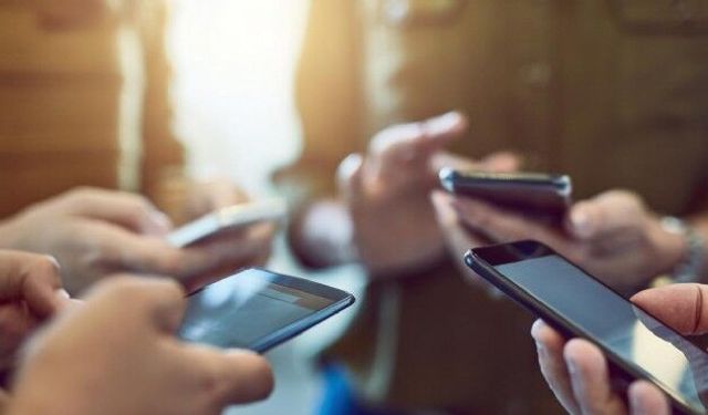 Akıllı telefonlara zam geliyor: Gözetim kıymeti artırıldı!