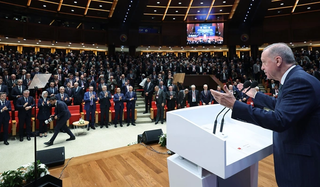 Cumhurbaşkanı Erdoğan'dan memurlara ve kamu kurumlarına flaş uyarı!