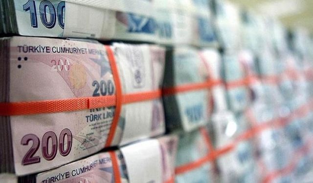 Hazine bugün 23,7 milyar lira borçlandı