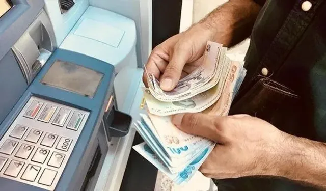 50 Bin Emeklinin Aylığı Kesildi: Bayramdan Sonra Hangi Emeklilere Aylık Yatmayacak?