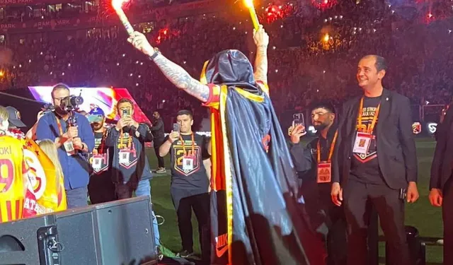 Galatasaray'dan Fenerbahçe'ye 'Astrolog Meral' Göndermesi