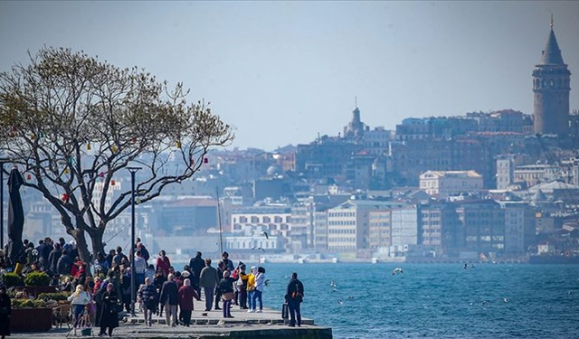 Bayramda hava nasıl olacak? Sıcak yerler de var, yağışlı da...