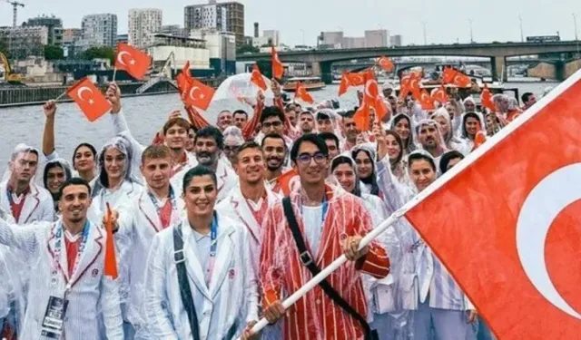 Açılış Töreninde Giyilen Kıyafetler Gündem Olmuştu! Olimpiyat Komitesi Açıklama Yaptı