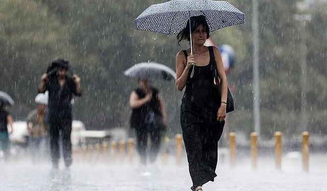 Meteoroloji'den sağanak yağış uyarısı geldi: Bu bölgelerde dikkatli olun!