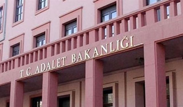 Adalet Bakanlığı Memur Sınav, Atama ve Nakil Yönetmeliğinde Değişiklik Yapıldı