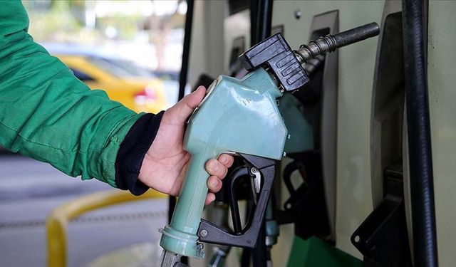 Benzine zam geldi! İşte güncel akaryakıt fiyatları