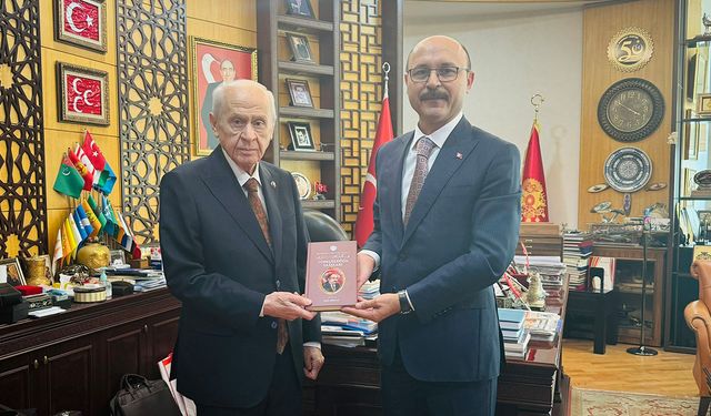 Türk Eğitim-Sen Genel Başkanı Talip Geylan'dan MHP Lideri Devlet Bahçeli'ye Ziyaret