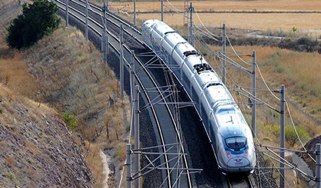 Ankara-Kayseri Hızlı Tren Hattı ile Yolculuk Süresi 1 Saat 45 Dakikaya Düşecek