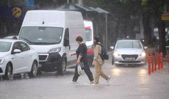 11 il için 'sarı' uyarı: Kuvvetli yağışa dikkat