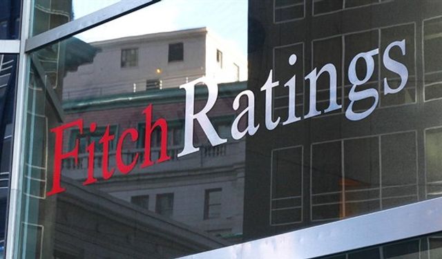 Fitch'ten Türkiye Değerlendirmesi: Enflasyon Yavaşladı, Ekonomik Büyüme Öngörüleri Paylaşıldı