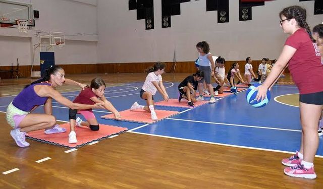 Türkiye'nin İlk Spor Ortaokulları Yeni Eğitim Döneminde Açılıyor