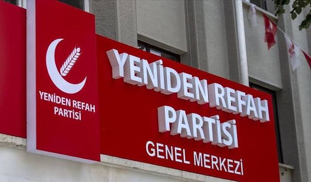 Yeniden Refah Partisi'nden Bir İstifa Daha Geldi! Sular Durulmuyor