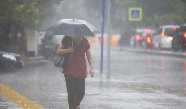 Meteoroloji İl İl Açıkladı: Beş Kente Sağanak Uyarısı