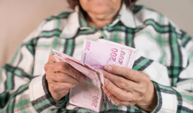 Temmuz Zammı Şekilleniyor: Emekliler İçin 3 Aylık Fark Ortaya Çıktı