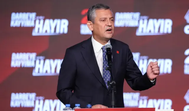 Özgür Özel kanadı kurultay için düğmeye bastı: İlk imza atıldı