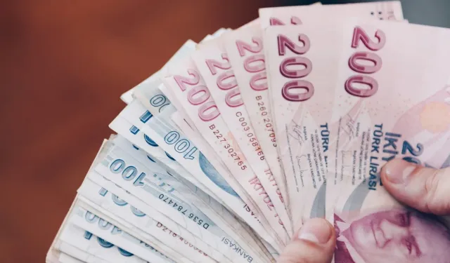 İBB burs başvuruları sona eriyor! 20 bin TL destek