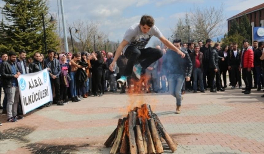 Nevruz kutlamalarından renkli görüntüler