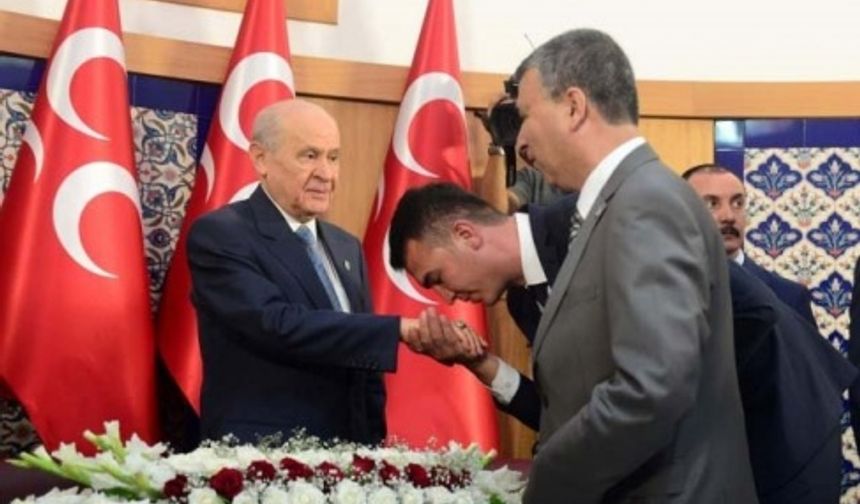 Devlet Bahçeli'nin yüzüğünün sırrı!