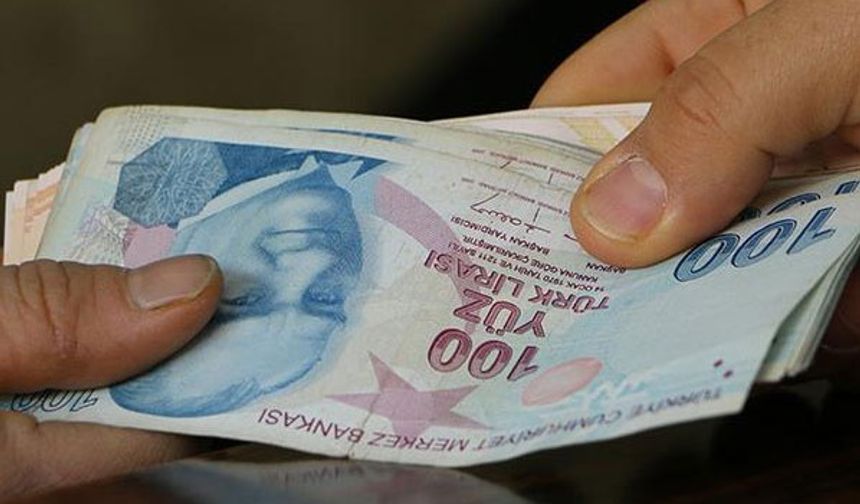 108 lira hesaba yatıyor! 15 yaşını dolduran herkese..