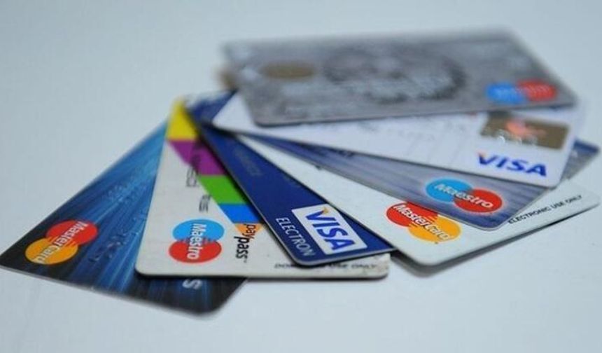 Banka kartı ve kredi kartı kullanan milyonları kapsıyor! Aman dikkat, yeni yıla girmeden değiştirin