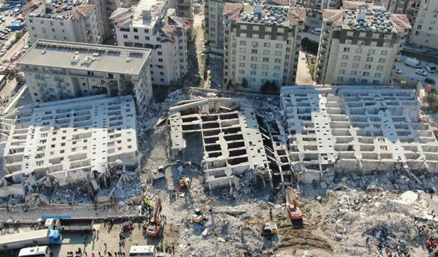 Türkiye Tek Yürek kampanyasıyla toplanan 115 milyar lira ile kaç adet konut inşa edilebilir?  Uzman isim açıkladı