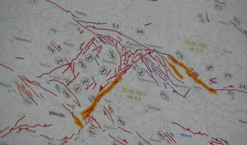Üç levhanın kesiştiği noktada sismik gerilim yükseldiği tespit edildi!