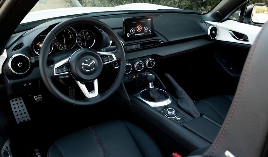 Mazda'nın popüler bu modelinin Mayıs güncel fiyat listesini görünce koşarak almak isteyeceksiniz...
