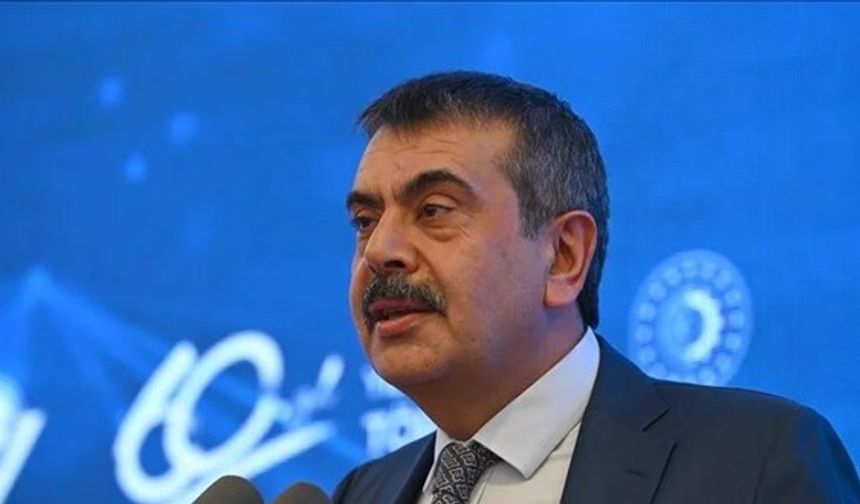Milli Eğitim Bakanı Yusuf Tekin, Diyarbakır'da Öğretmenlik Meslek Kanunu İçeriğini Açıkladı