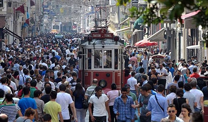 İstanbul'da yaşamanın maliyeti asgari ücreti 4'e katladı