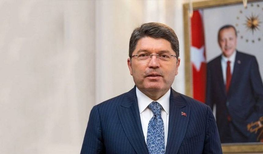 Bakan Tunç’tan CHP’li Belediyelere Yönelik Operasyon Açıklaması: “Kamu Görevi Yürütenler Dahil Herkes Yargı Denetimine Tabidir”