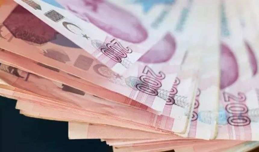 YKS'de 15 Bin Sıralama Yapan Öğrencilere 50 Bin TL Burs!