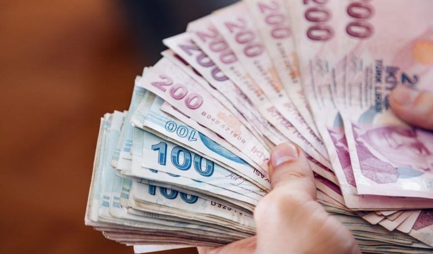 Memur ve emeklilerin temmuz dönemi zamlı maaş ödeme takvimi netleşti