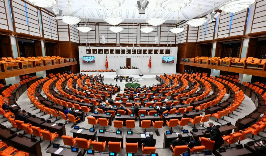 TBMM'de Sandalye Dağılımı Değişti: AK Parti'nin Milletvekili Sayısı 281'e Yükseldi
