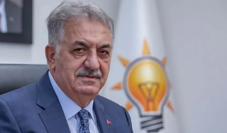 Hayati Yazıcı: Yeni anayasa referandumla yapılacak
