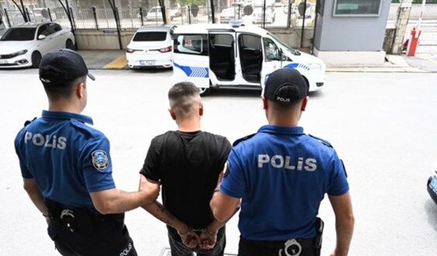 Interpol’ün Kırmızı Bültenle Aradığı Firari Mersin’de Yakalandı