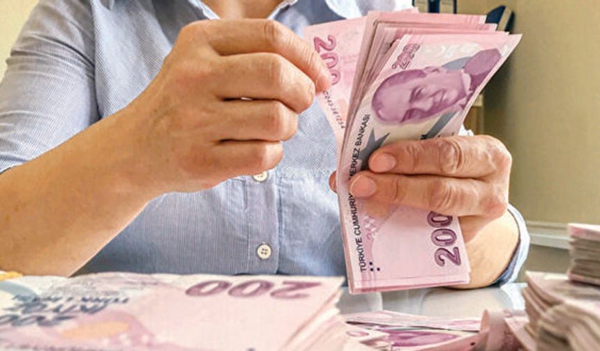 Gözler Anayasa Mahkemesi'nde: Memur emeklilerinin maaşları iki katına çıkabilir