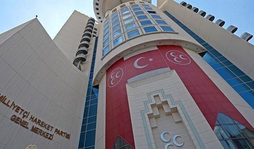 MHP’de teşkilat değişimi: 3 il başkanlığı feshedildi