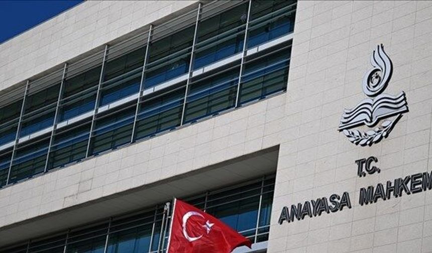 Süresiz nafaka için AYM'den karar çıktı!