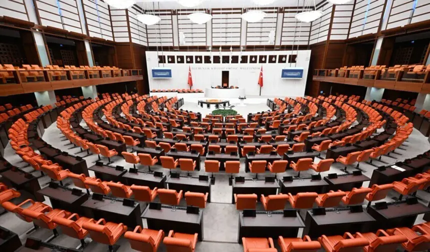 Uzman Erbaş Kanunu Değişiyor: Kamuda İstihdam Düzenlemesi Meclis’e Sunuldu