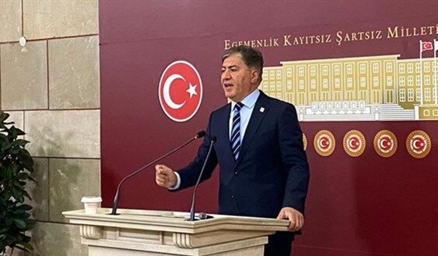 CHP'de kurultay tartışması büyüyor: Murat Emir'den "üyelik düşürme" tepkisi