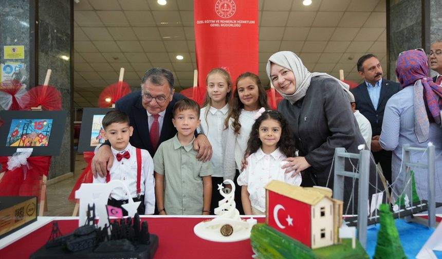 MEB'in 15 Temmuz Demokrasi ve Millî Birlik Günü Anma Sergisi Açıldı