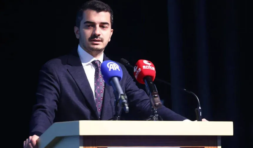 Kılıçdaroğlu'nun kurmaylarından Hüseyin Can Güner yorumu: Onlarca aday arasından en tecrübesizi aday gösterildi; yapay zekâya sorsanız bile onu önermezdi